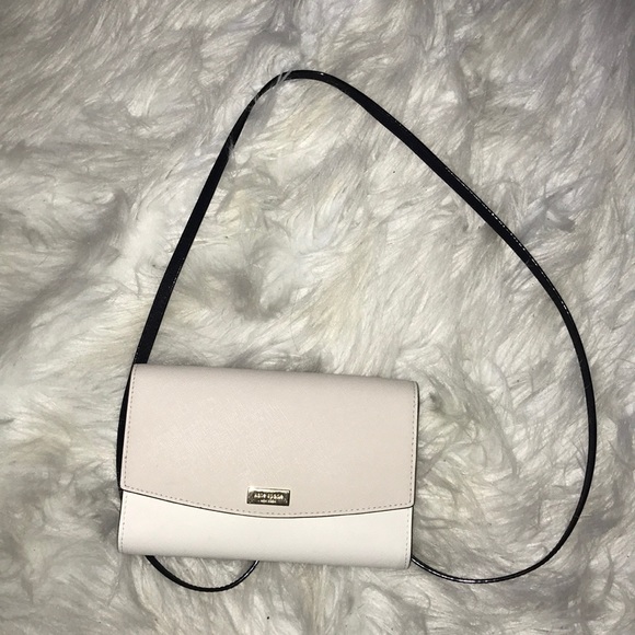 kate spade Handbags - Kate Spade trifold Crossbody